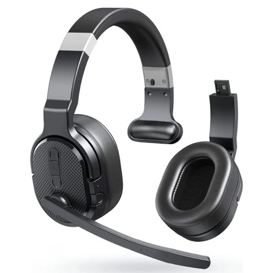 Over-ear stereo Bluetooth headphones with ANC