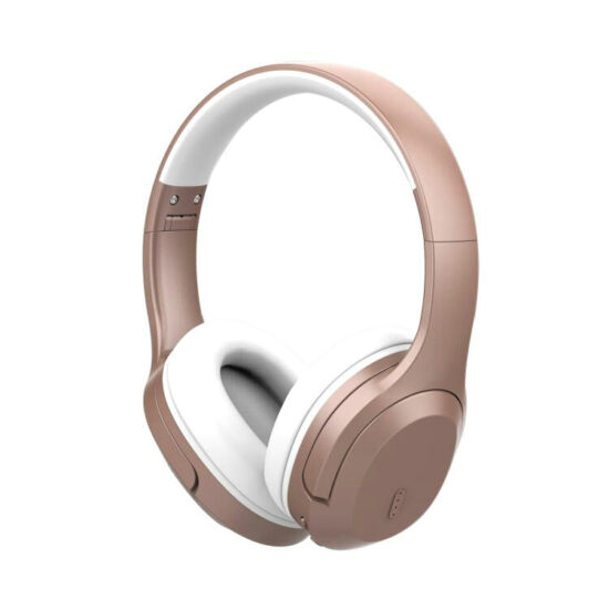 Wireless Bluetooth gaming headset with hands-free mic