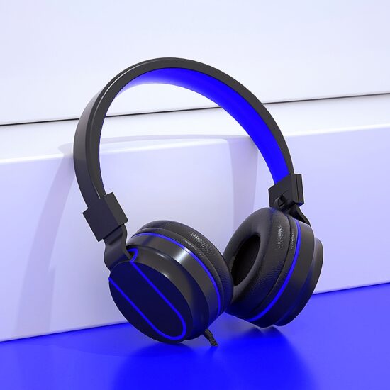 Over-ear dual-mode gaming headset with microphone