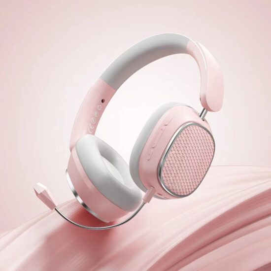Active noise cancelling in-ear Bluetooth earbuds