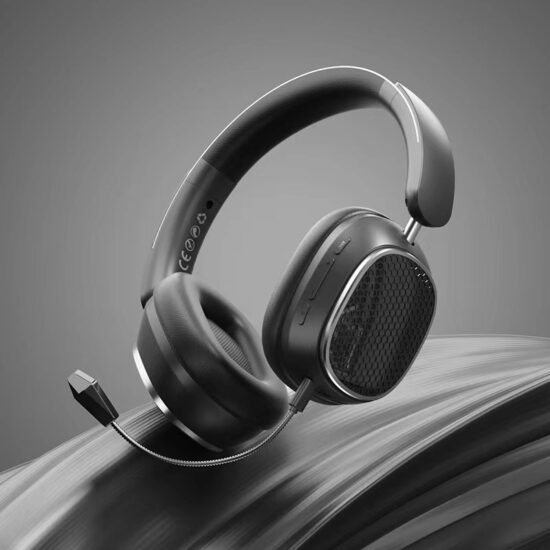 Active noise cancelling in-ear Bluetooth earbuds