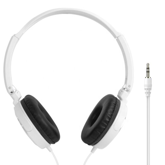 Wired stereo headphones for computer music and gaming