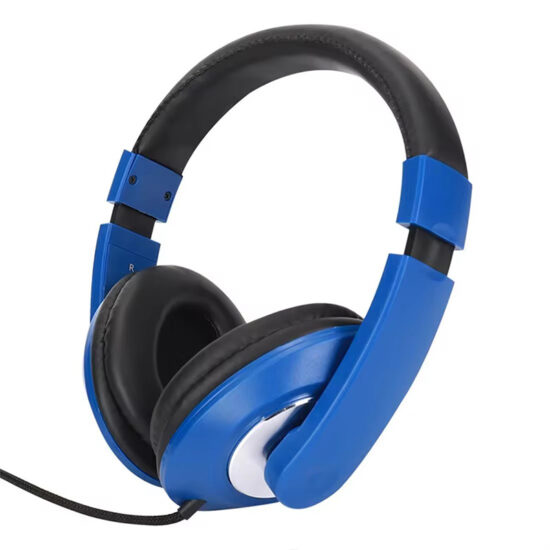 Wired in-ear gaming and music headphones with microphone