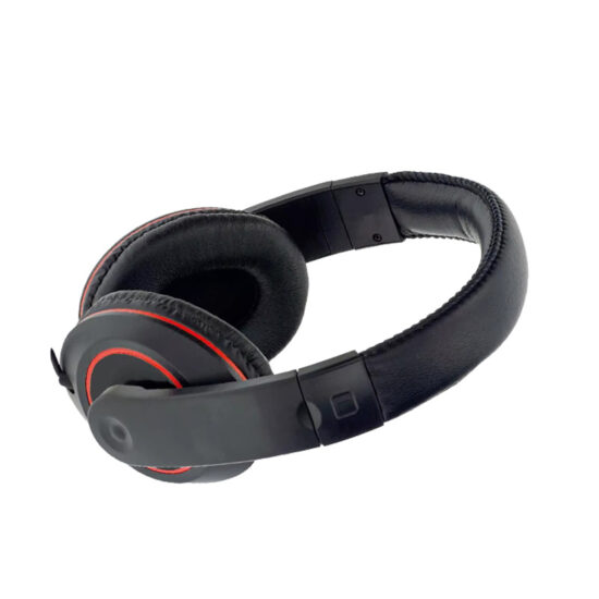 Wired in-ear gaming and music headphones with microphone