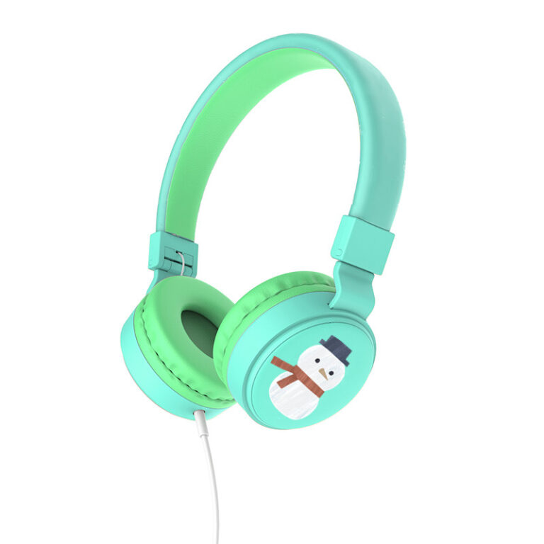 High-quality wired stereo gaming headphones with microphone