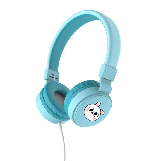 High-quality wired stereo gaming headphones with microphone