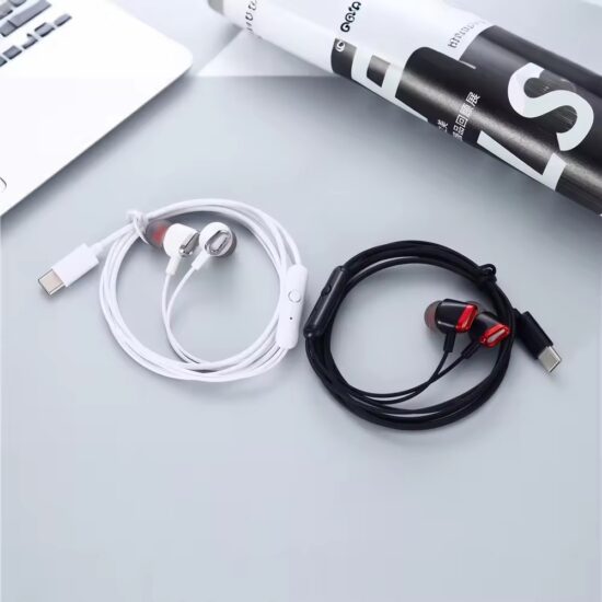 Wired noise-cancelling gaming and music earphones 1.2m cable