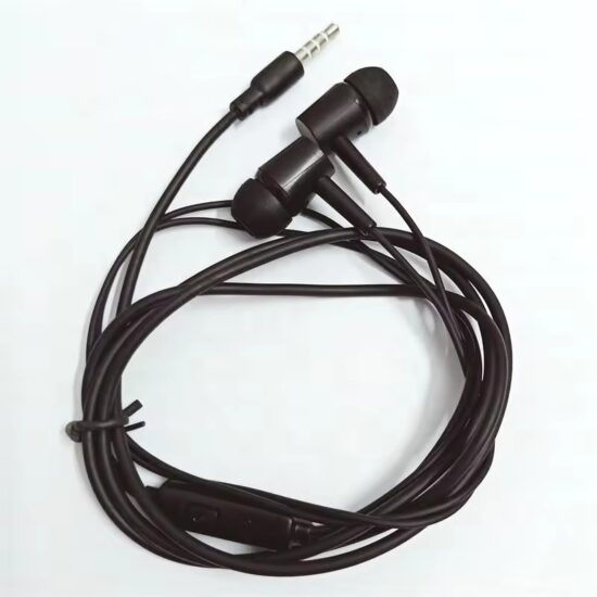 Universal wired earphones with mic for mobile phones