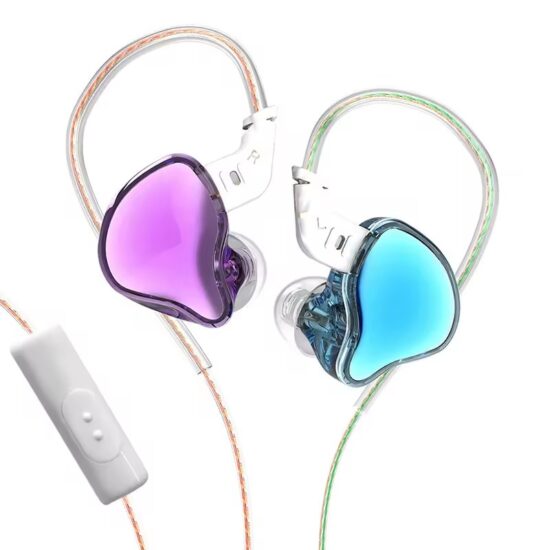 Wired in-ear HiFi gaming earphones with mic