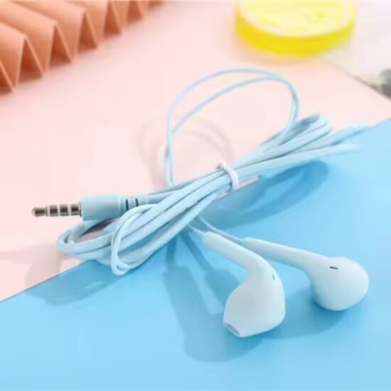 3.5mm wired in-ear headphones with mic
