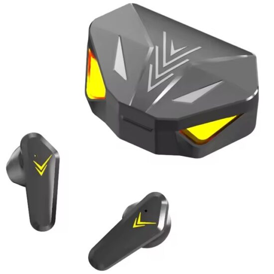 Wireless in-ear gaming earbuds with mic and low latency
