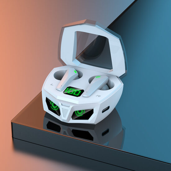  In-ear Bluetooth earbuds with smart noise cancellation